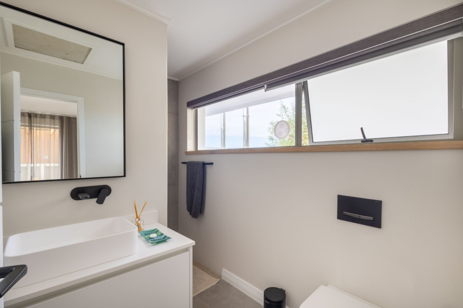 6 Bedroom Property for Sale in Cutty Sark Western Cape